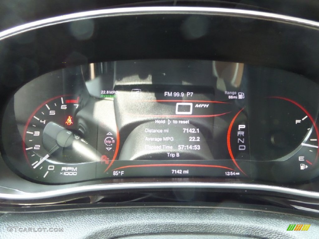 2013 Dart Aero - Redline 2-Coat Pearl / Black photo #16