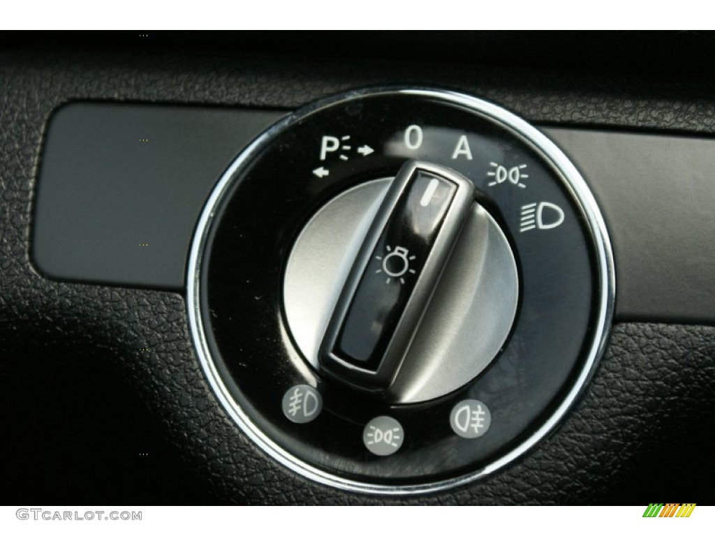 2008 Mercedes-Benz C 63 AMG Controls Photo #96598637