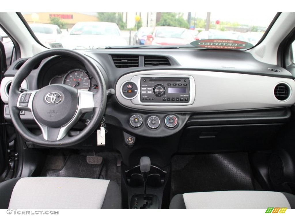 2014 Toyota Yaris LE 5 Door Ash Dashboard Photo #96603989