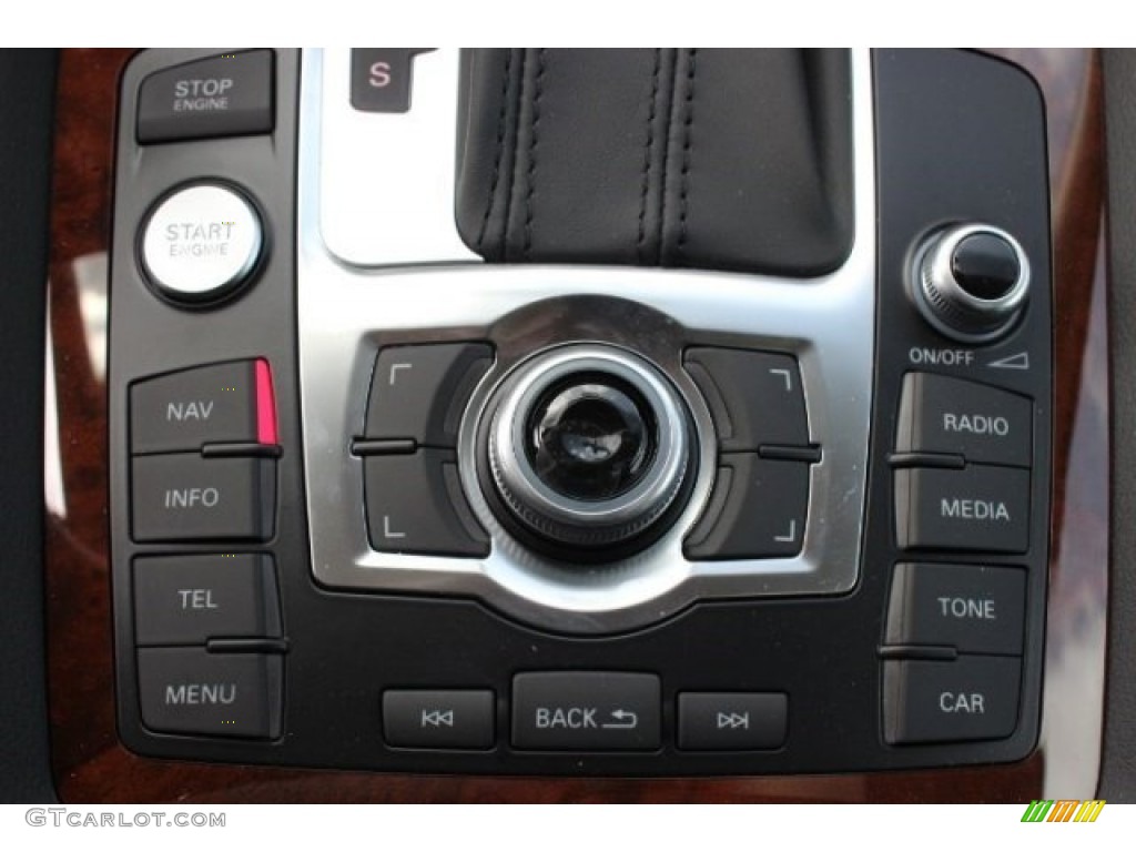 2015 Audi Q7 3.0 Premium Plus quattro Controls Photo #96606260