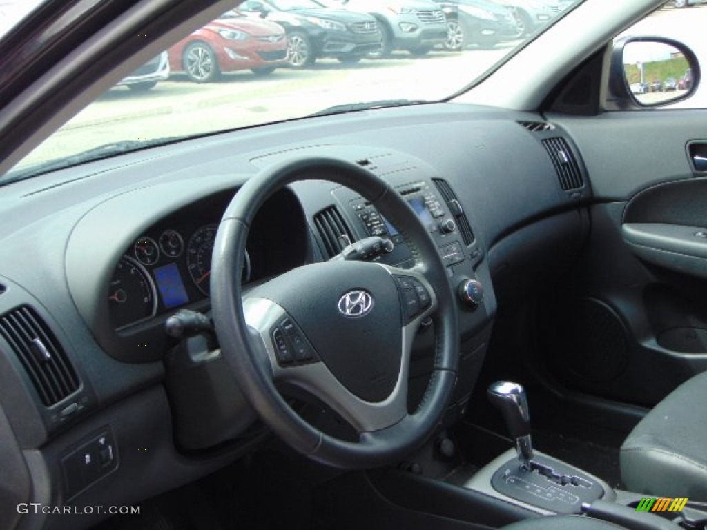 2012 Elantra SE Touring - Black Noir Pearl / Black photo #12