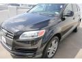 Phantom Black Pearl Effect - Q7 4.2 Premium quattro Photo No. 3