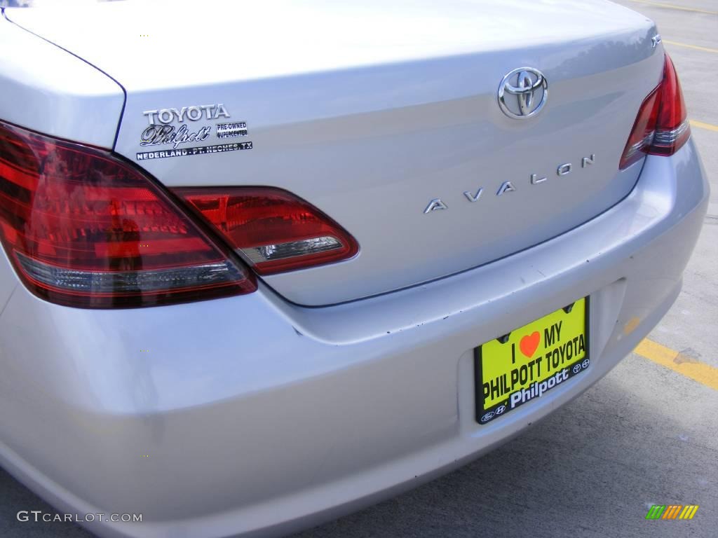 2008 Avalon XLS - Classic Silver Metallic / Ash Gray photo #18