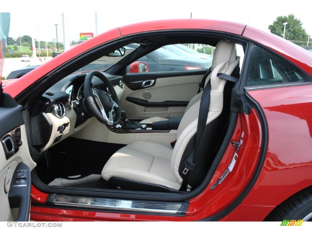 Sahara Beige Interior 2015 Mercedes-Benz SLK 250 Roadster Photo #96621395