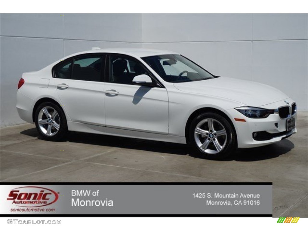 2015 3 Series 320i Sedan - Alpine White / Black photo #1