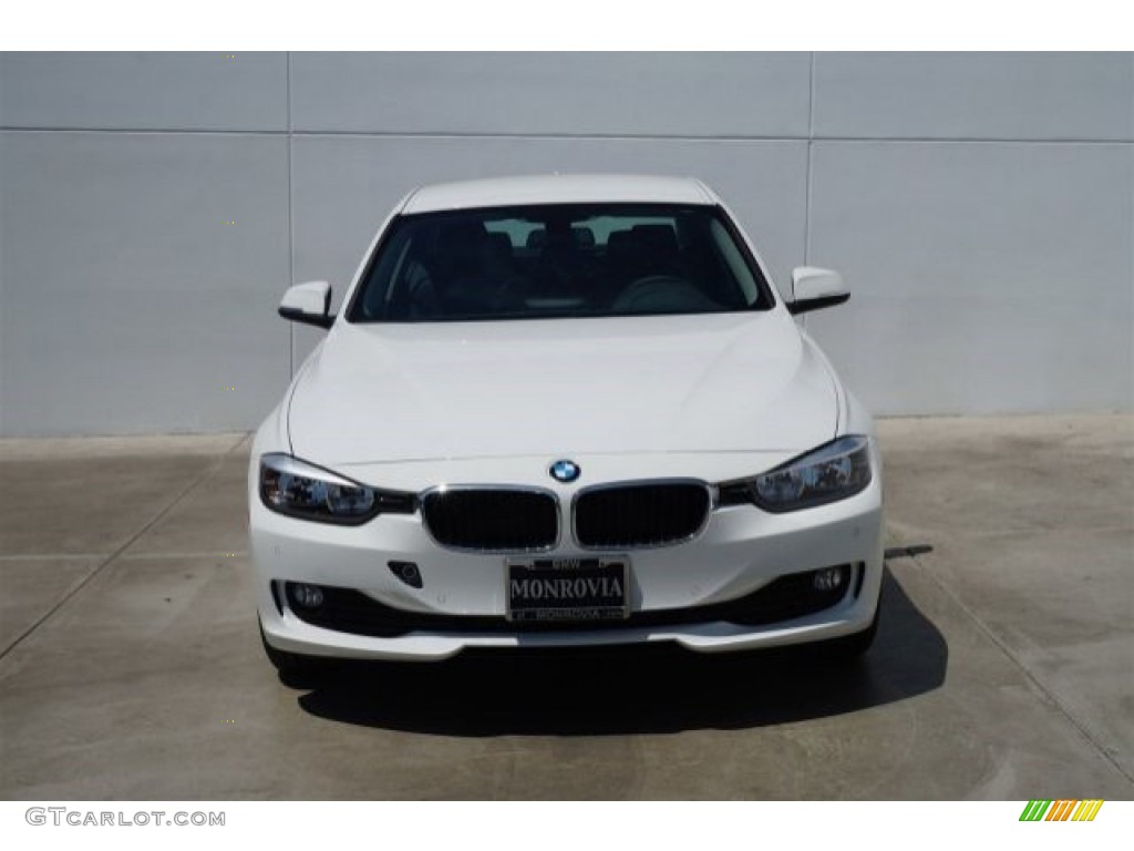 2015 3 Series 320i Sedan - Alpine White / Black photo #3