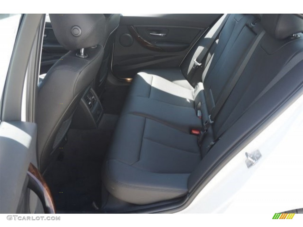 2015 3 Series 328i Sedan - Alpine White / Black photo #5