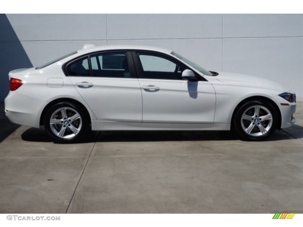 2014 3 Series 320i Sedan - Alpine White / Black photo #2