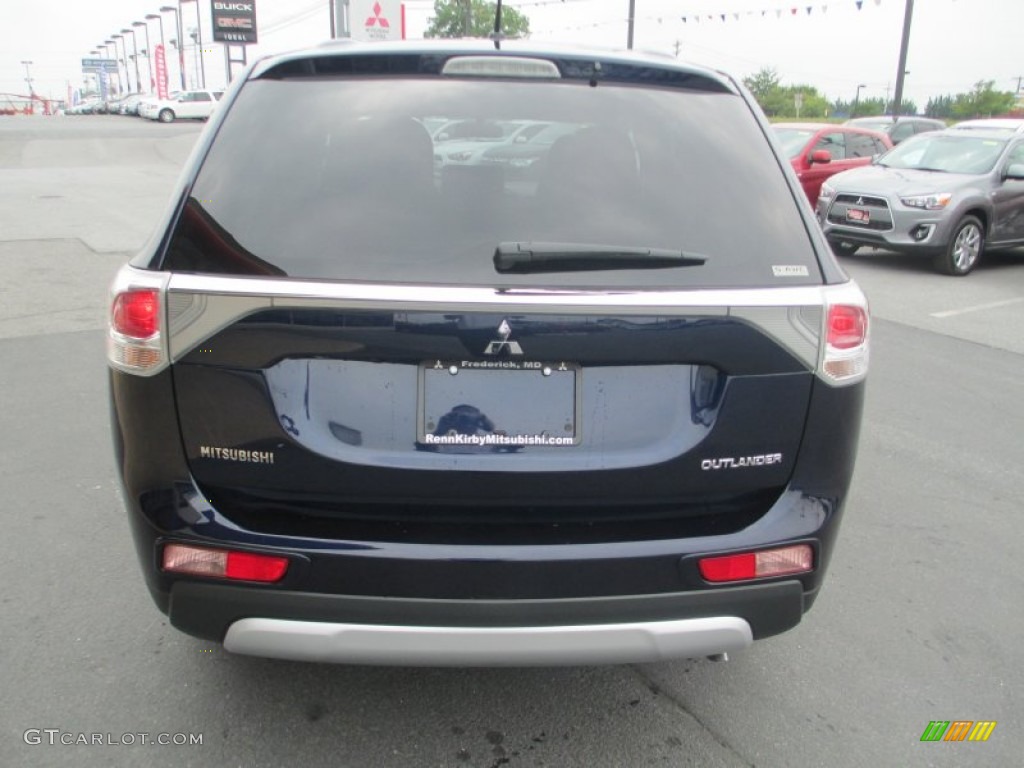 2015 Outlander SE S-AWC - Cosmic Blue / Black photo #6