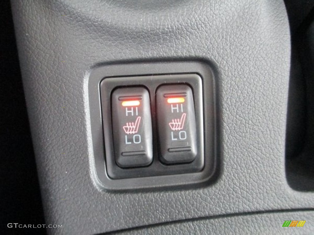 2015 Mitsubishi Outlander SE S-AWC Controls Photos