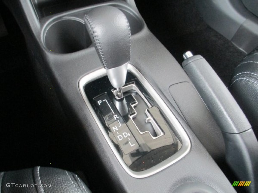 2015 Mitsubishi Outlander SE S-AWC Transmission Photos