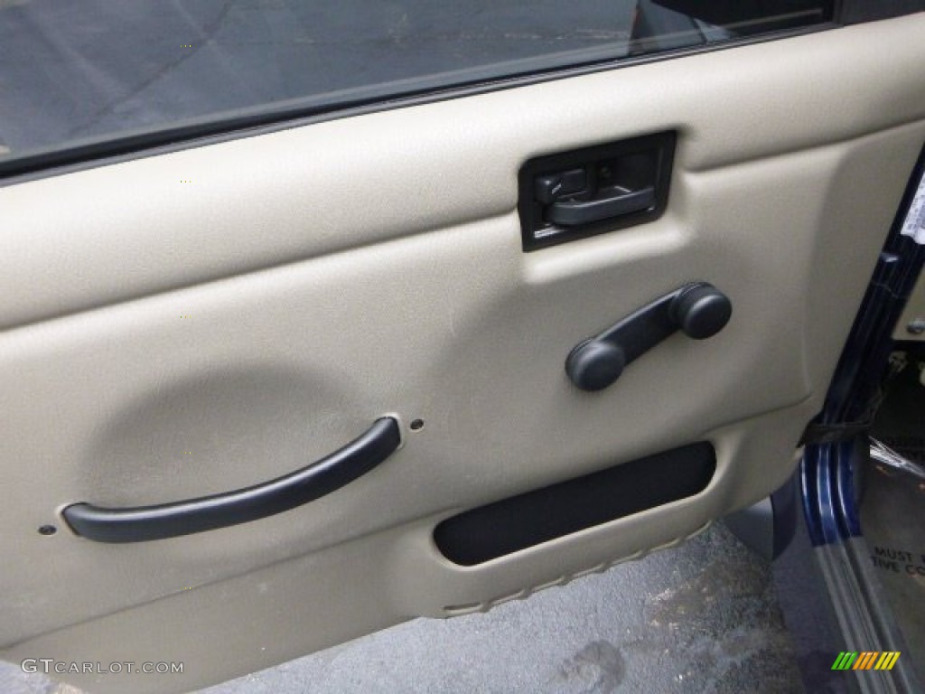 2004 Wrangler Sport 4x4 - Patriot Blue Pearl / Khaki photo #16