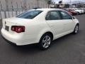 Campanella White - Jetta SE Sedan Photo No. 10