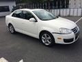 Campanella White - Jetta SE Sedan Photo No. 11