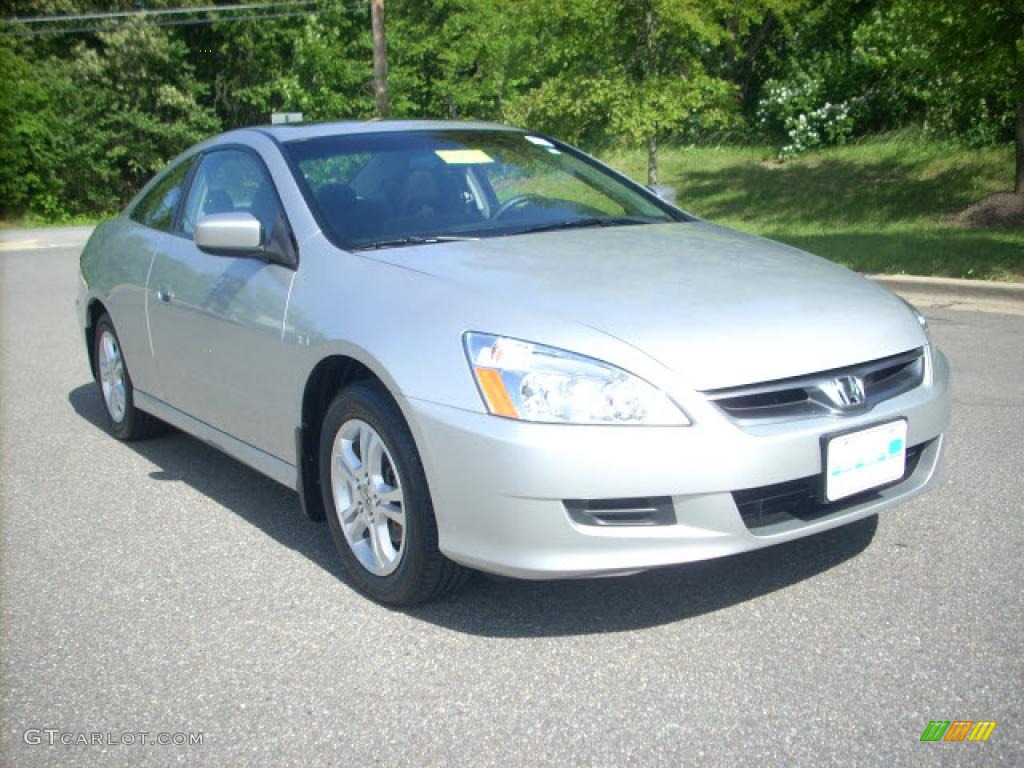 2006 Accord EX Coupe - Alabaster Silver Metallic / Gray photo #1