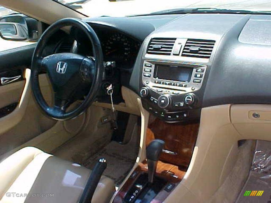 2006 Accord EX-L Coupe - Taffeta White / Ivory photo #11