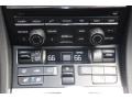 Black Controls Photo for 2015 Porsche 911 #96644685