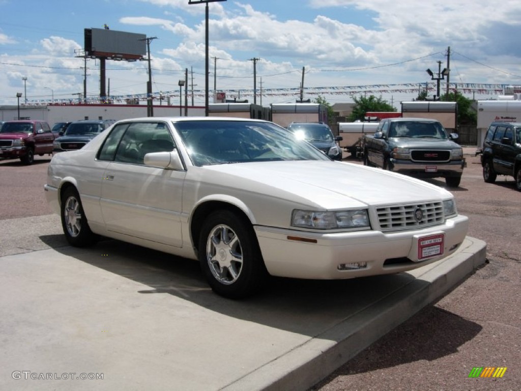 2000 Eldorado ETC - White Diamond / Oatmeal photo #17
