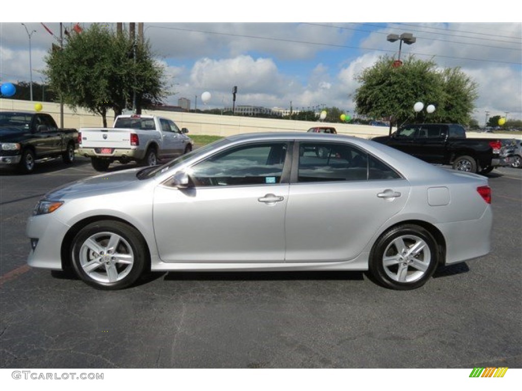 Classic Silver Metallic 2014 Toyota Camry SE Exterior Photo #96645997