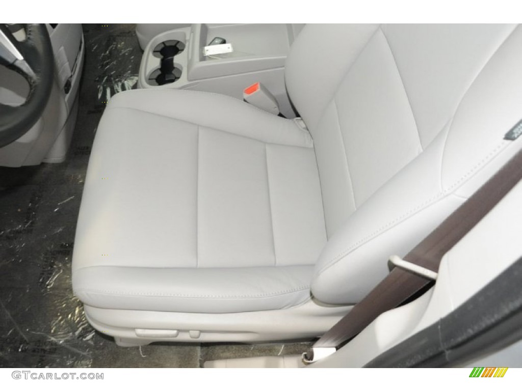 2015 Odyssey EX-L - Alabaster Silver Metallic / Gray photo #14