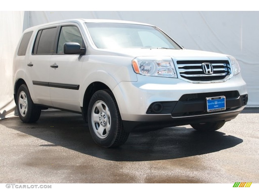 2015 Pilot LX 4WD - Alabaster Silver Metallic / Gray photo #1