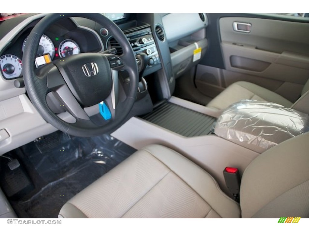 2015 Pilot LX 4WD - Alabaster Silver Metallic / Gray photo #10