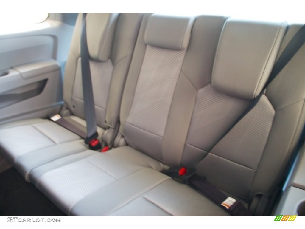 2015 Pilot LX 4WD - Alabaster Silver Metallic / Gray photo #15