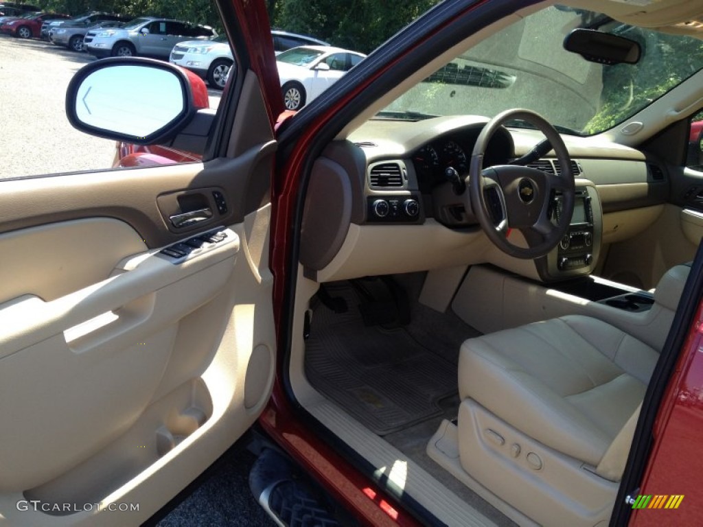 2013 Tahoe LT 4x4 - Crystal Red Tintcoat / Light Cashmere/Dark Cashmere photo #17