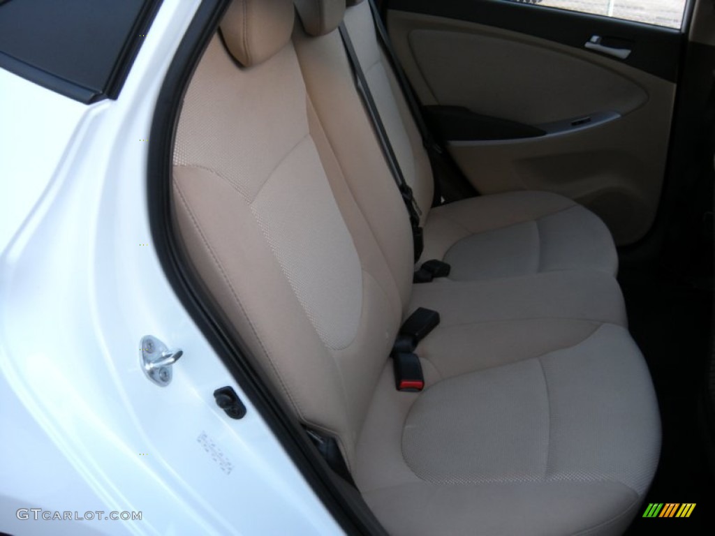 2013 Accent GLS 4 Door - Century White / Beige photo #33