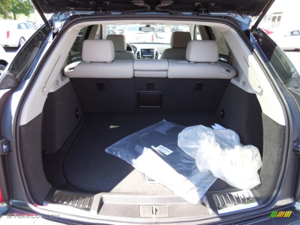 2015 Cadillac SRX FWD Trunk Photos