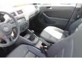 Black - Jetta SE Sedan Photo No. 11