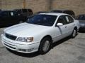 1996 Arctic White Pearl Infiniti I 30  photo #3