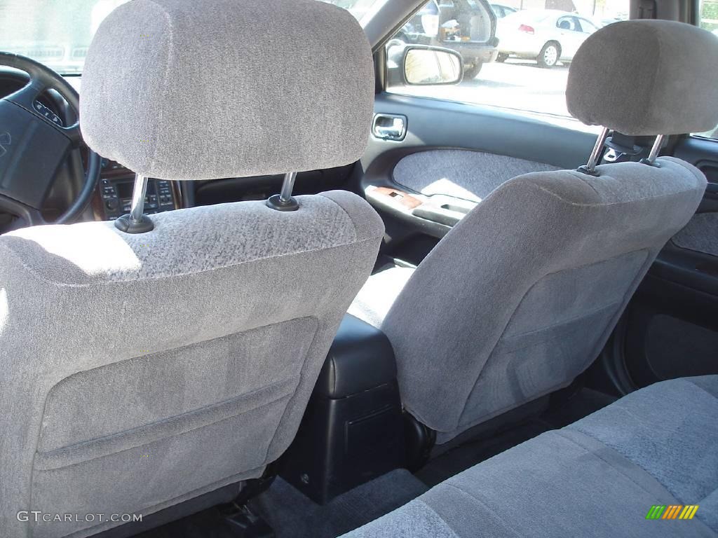 1996 I 30 - Arctic White Pearl / Gray photo #5