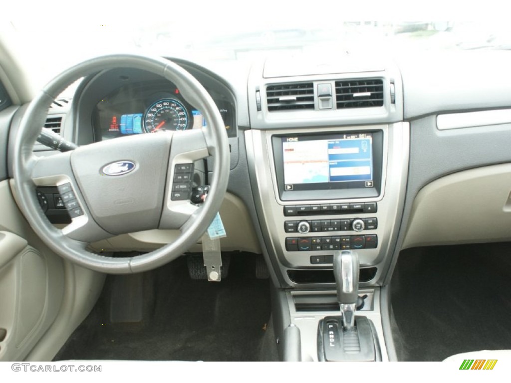 2010 Fusion Hybrid - Sterling Grey Metallic / Medium Light Stone photo #24