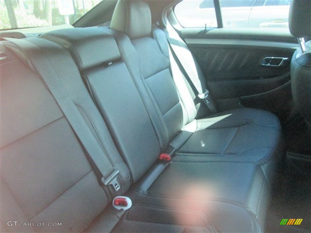 2015 Taurus SEL - Tuxedo Black Metallic / Charcoal Black photo #11