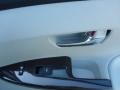 Classic Silver Metallic - Venza I4 Photo No. 11