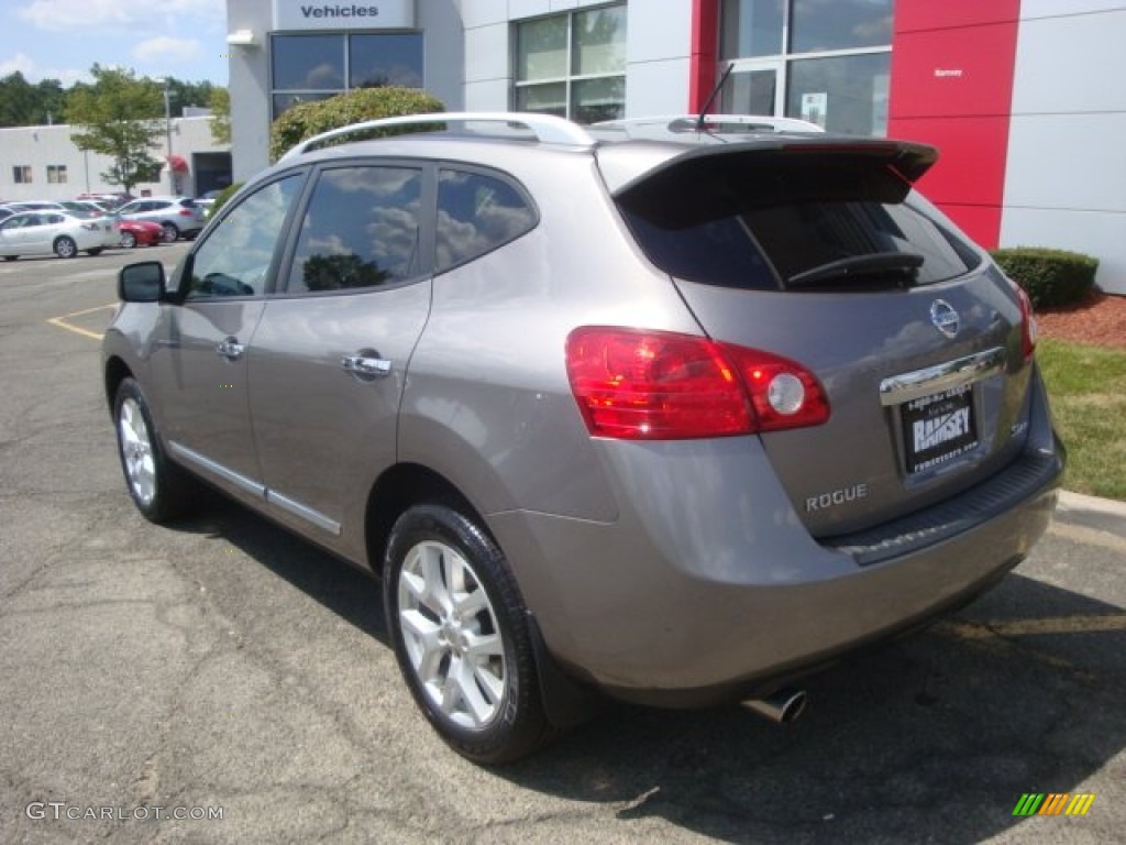 2011 Rogue SV AWD - Gotham Gray Metallic / Gray photo #7
