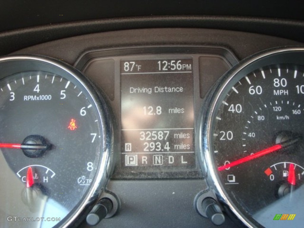 2011 Rogue SV AWD - Gotham Gray Metallic / Gray photo #10