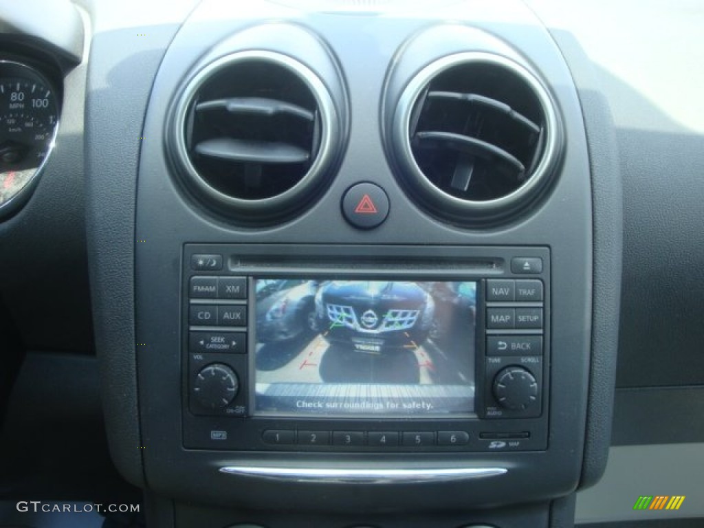 2011 Rogue SV AWD - Gotham Gray Metallic / Gray photo #21