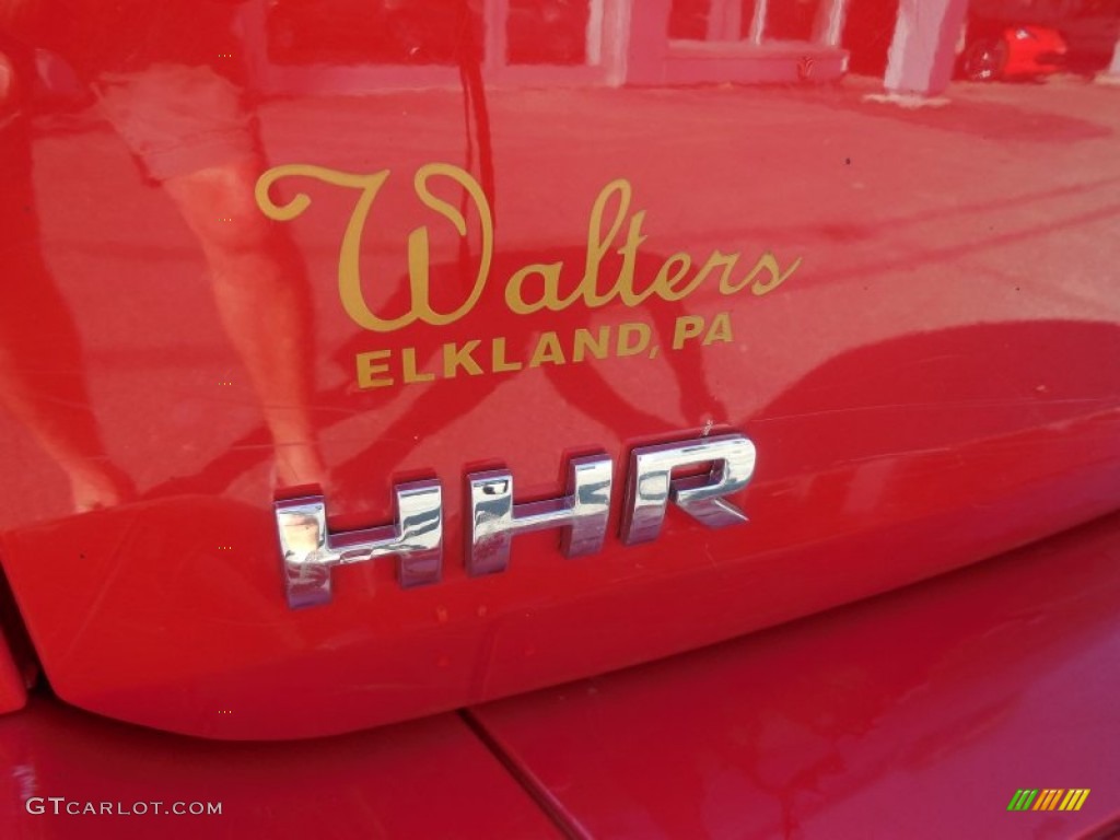 2011 HHR LS - Victory Red / Ebony photo #15