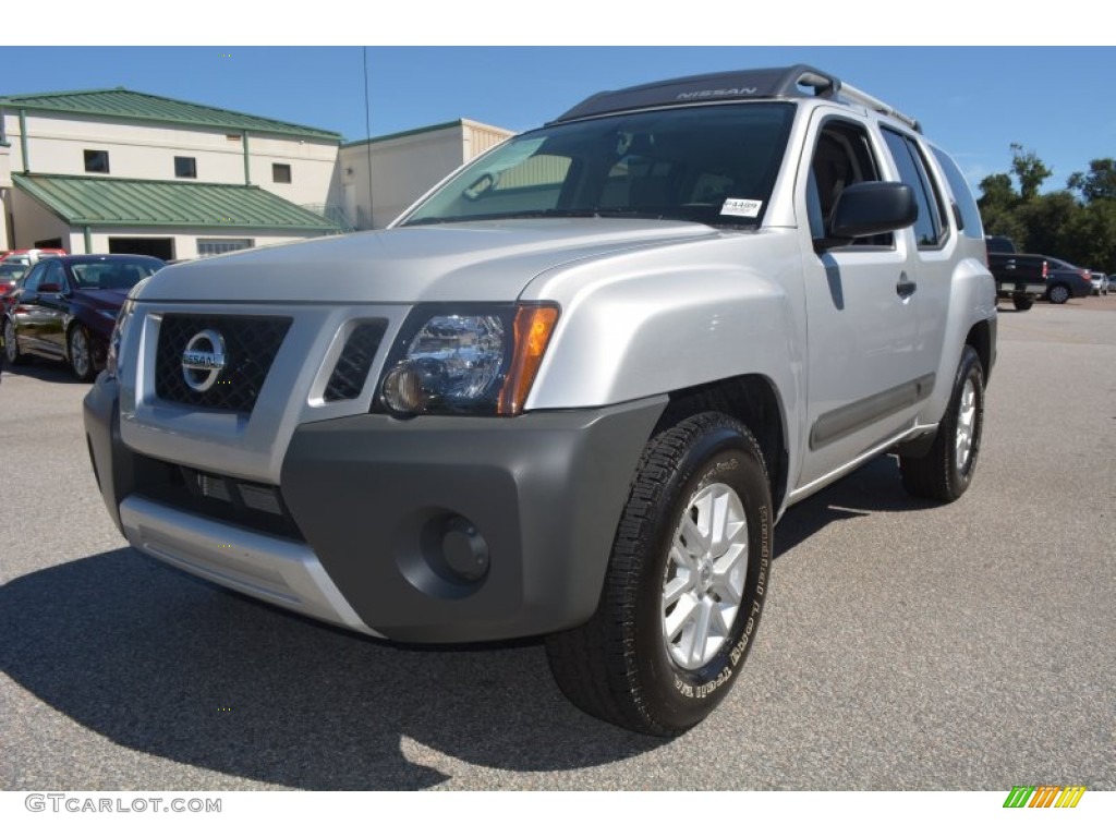 Brilliant Silver 2014 Nissan Xterra X Exterior Photo #96695949