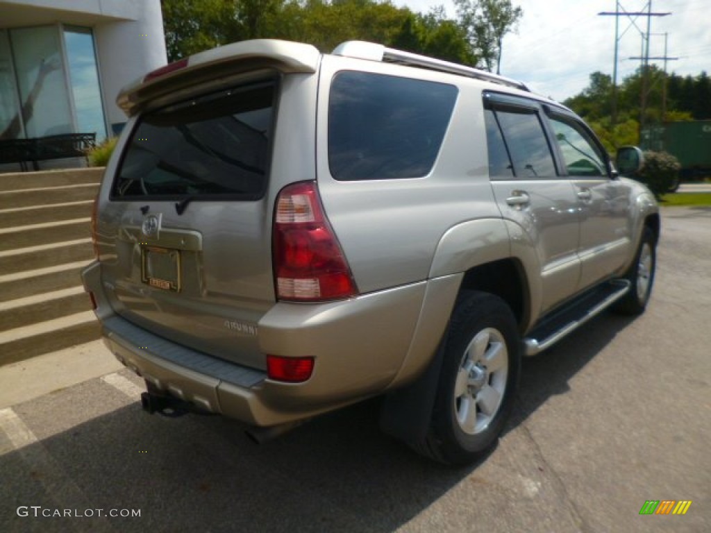 2004 4Runner Limited 4x4 - Dorado Gold Pearl / Taupe photo #7