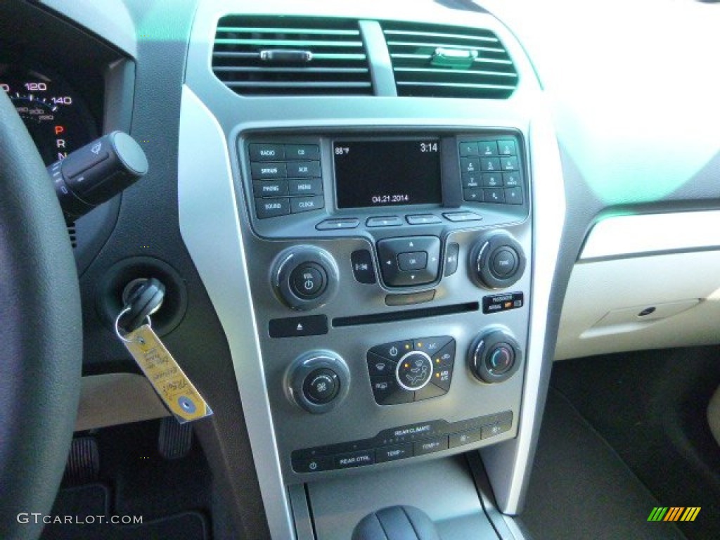 2015 Explorer 4WD - Oxford White / Medium Light Stone photo #13