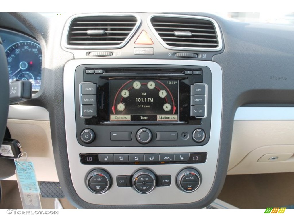 2015 Volkswagen Eos Komfort Controls Photo #96699688