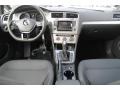 Black - Golf 4 Door 1.8T SE Photo No. 23