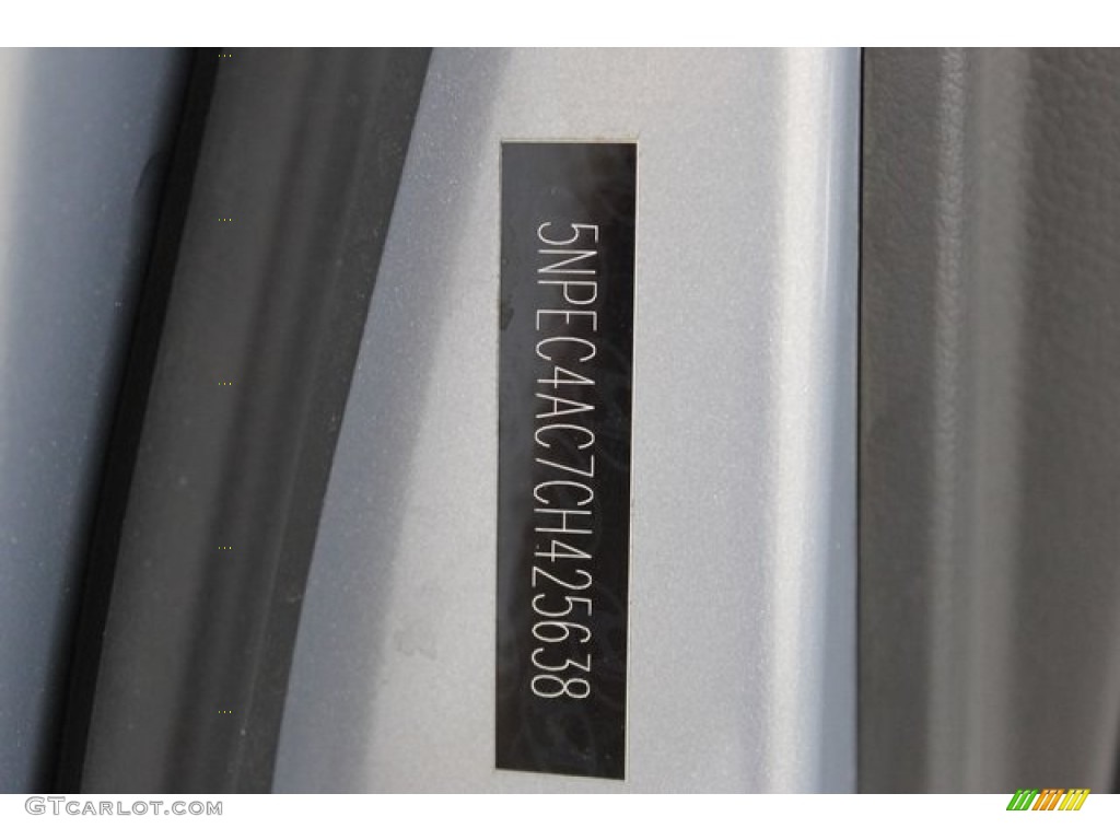 2012 Sonata Limited - Radiant Silver / Gray photo #15