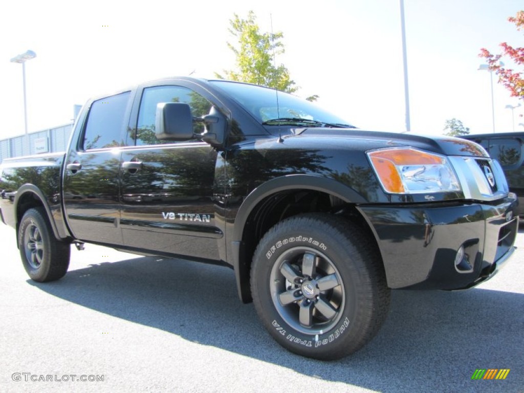 Galaxy Black 2014 Nissan Titan Pro-4X Crew Cab 4x4 Exterior Photo #96705124