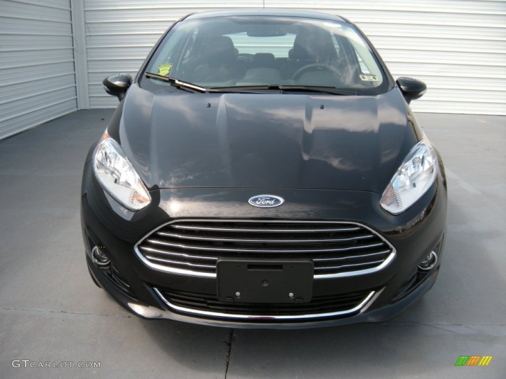 2015 Fiesta Titanium Hatchback - Tuxedo Black Metallic / Charcoal Black photo #8