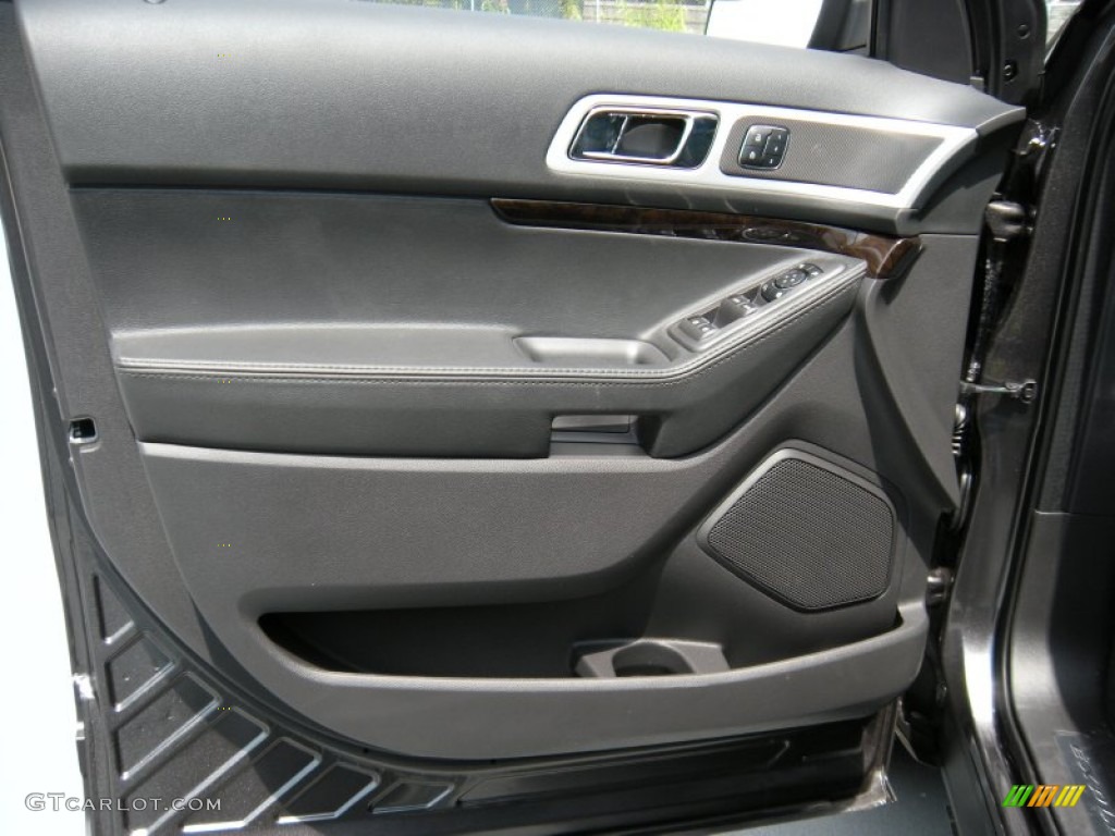 2015 Explorer Limited - Magnetic / Charcoal Black photo #25