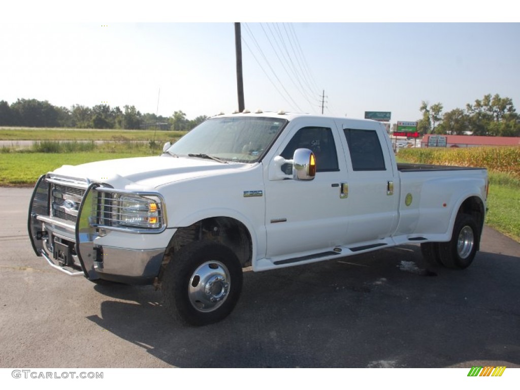 2006 F350 Super Duty Lariat Crew Cab 4x4 Dually - Oxford White / Tan photo #1